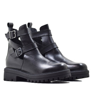 BOTIN CA-1896 EN PIEL KRUST NEGRO