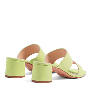 SANDALE EN CUIR DAIM VERT CLAIR 110