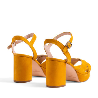 SANDALE EN CUIR DAIM JAUNE SD54